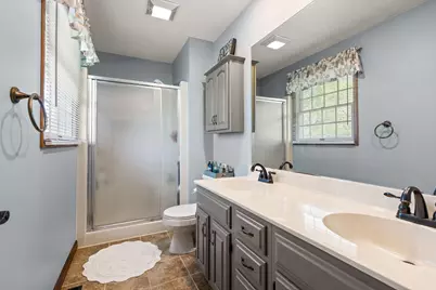 1344 W Gentry Court, La Porte, IN 46350 - Photo 23