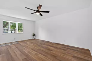 8951 O Day Dr, Highland, IN 46322 - Photo 15