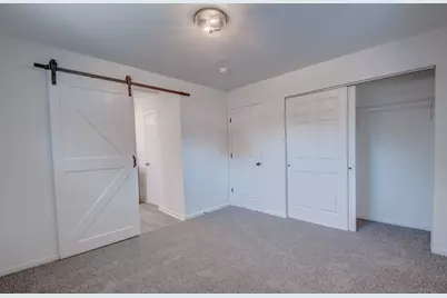 8951 O Day Drive, Highland, IN 46322 - Photo 29