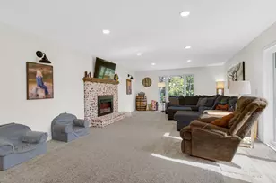 4964 Locksley Dr E, Rensselaer, IN 47978 - Photo 13