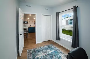 510 Emmettsburg Ave, Valparaiso, IN 46385 - Photo 13