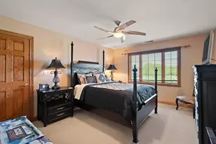 821 Mary Ellen Dr, Crown Point, IN 46307 - Photo 39