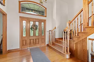821 Mary Ellen Dr, Crown Point, IN 46307 - Photo 5