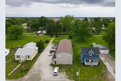 211 W Railroad Street, Kentland, IN 47951 - Photo 15