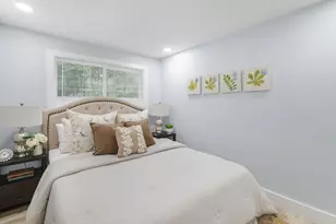 7323 E Pansy Ln, New Carlisle, IN 46552 - Photo 9