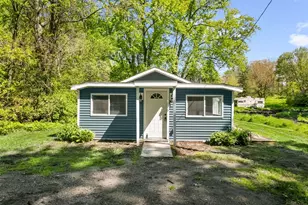 7323 E Pansy Ln, New Carlisle, IN 46552 - Photo 1