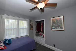 321 E 13th St, Winamac, IN 46996 - Photo 37