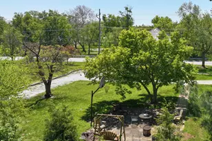 321 E 13th St, Winamac, IN 46996 - Photo 9