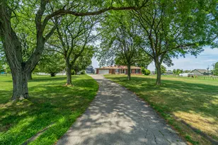 231 W 500 N, Valparaiso, IN 46385 - Photo 1