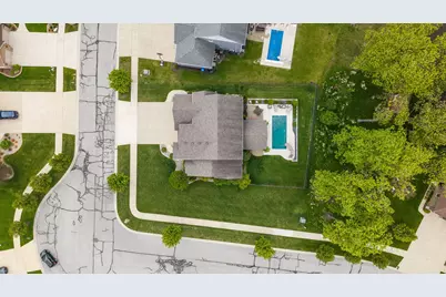 906 Theresa Drive, Crown Point, IN 46307 - Photo 53