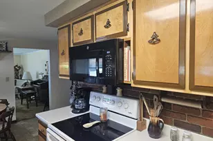 111 David Ct, La Porte, IN 46350 - Photo 7