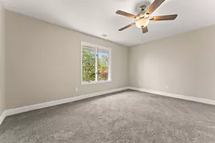 1538 Lake St, Hobart, IN 46342 - Photo 25