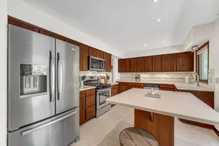 95 Diana Rd, Ogden Dunes, IN 46368 - Photo 5