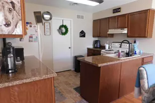 955 Millpond Rd, Valparaiso, IN 46385 - Photo 13