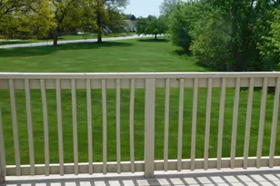 955 Millpond Rd, Valparaiso, IN 46385 - Photo 5