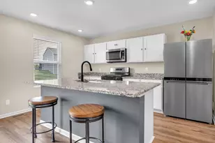 615 Ensign Pl, Hebron, IN 46341 - Photo 5