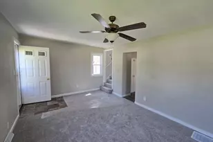 523 W Emmet Ave, Rensselaer, IN 47978 - Photo 3