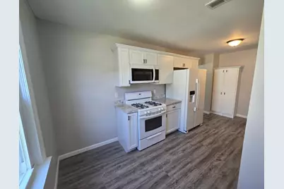 523 W Emmet Avenue, Rensselaer, IN 47978 - Photo 5