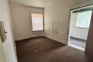 10-12 Waltham St, Hammond, IN 46320 - Photo 7