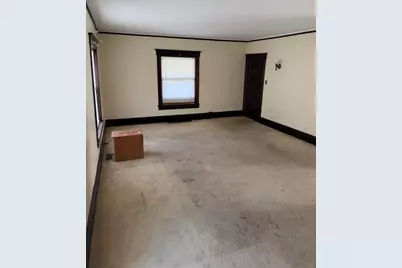 129 W Prairie Street, Goodland, IN 47948 - Photo 5