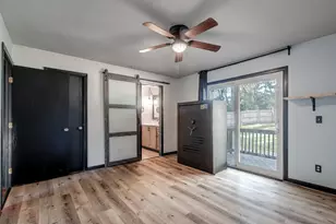 5522 E 989 N, Demotte, IN 46310 - Photo 9