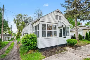 3410 Wall St, South Bend, IN 46615 - Photo 3
