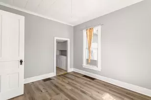 307 E Oneida St, LaCrosse, IN 46348 - Photo 13