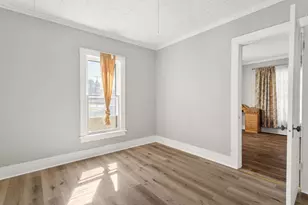 307 E Oneida St, LaCrosse, IN 46348 - Photo 15