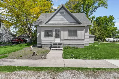 307 E Oneida Street, LaCrosse, IN 46348 - Photo 1
