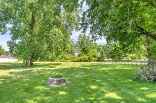 2851 44th St, Highland, IN 46322 - Photo 23
