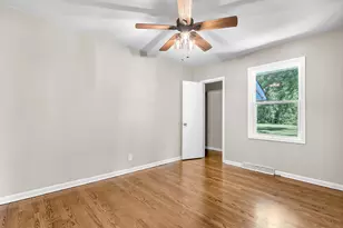2851 44th St, Highland, IN 46322 - Photo 17