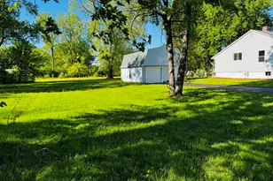 2851 44th St, Highland, IN 46322 - Photo 13