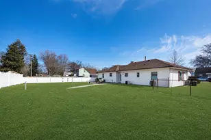 3003 Wrobel Ave, Michigan City, IN 46360 - Photo 3