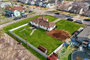 3003 Wrobel Ave, Michigan City, IN 46360 - Photo 5