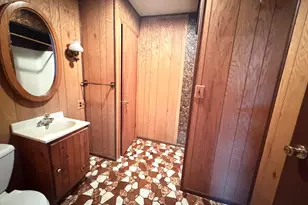 505 Albert St, Valparaiso, IN 46383 - Photo 9