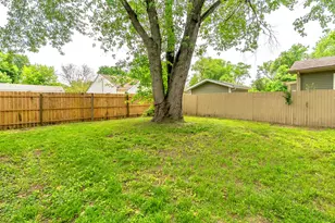 6091 Mulberry Ave, Portage, IN 46368 - Photo 17