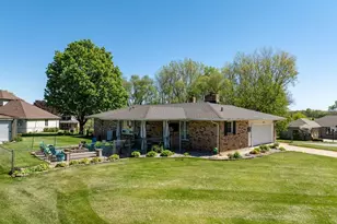55585 Blue Jay Dr, South Bend, IN 46619 - Photo 3