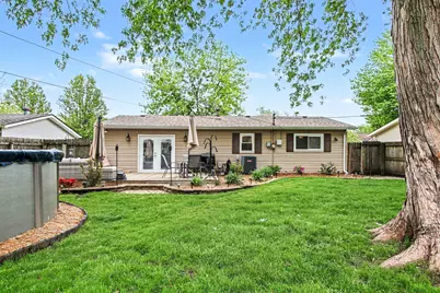 1226 N Glenwood Avenue, Griffith, IN 46319 - Photo 5