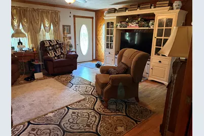 300 11th Street SW, Demotte, IN 46310 - Photo 3