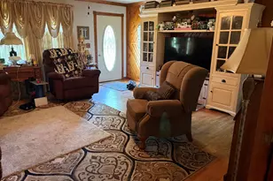 300 11th St SW, Demotte, IN 46310 - Photo 3