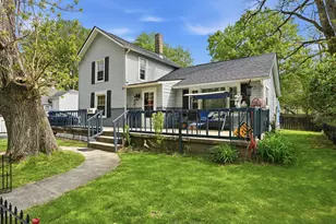 1002 Beech St, Valparaiso, IN 46383 - Photo 1
