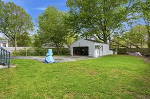 1002 Beech St, Valparaiso, IN 46383 - Photo 17