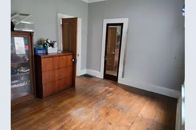 202 G Street, La Porte, IN 46350 - Photo 7