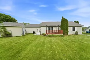 324 Forsythia St SE, Demotte, IN 46310 - Photo 21