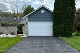 6816 Swan Ln, Schererville, IN 46375 - Photo 1