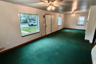 128 W 49th Ave, Gary, IN 46408 - Photo 5