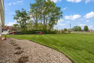 2623 W Hickory Ct, La Porte, IN 46350 - Photo 25