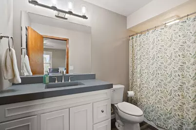 2623 W Hickory Court, La Porte, IN 46350 - Photo 15