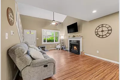 1895 Orchard Court, Crown Point, IN 46307 - Photo 3