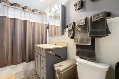6837 Ash Place, Gary, IN 46403 - Photo 17